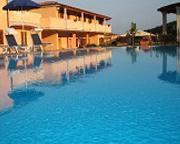 Fenicottero Rosa Hotel Porto Taverna Buitenkant foto